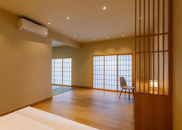 Himawari House カントリーハウス Bedulu