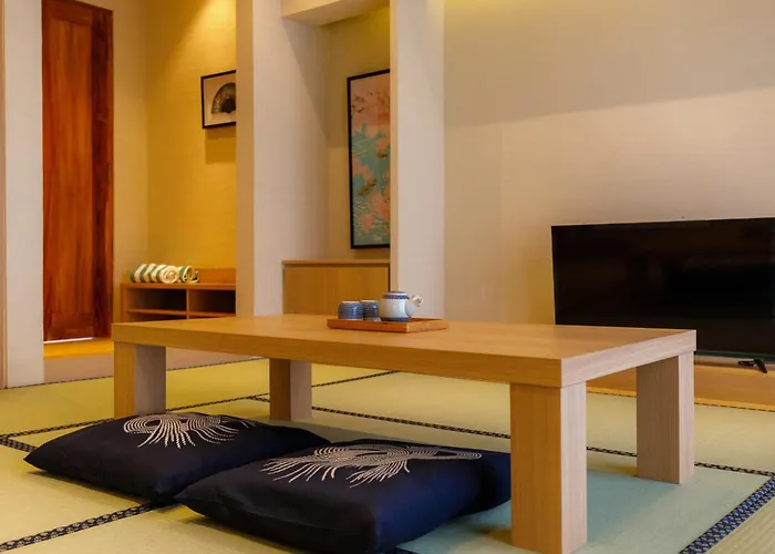 カントリーハウス Himawari House *